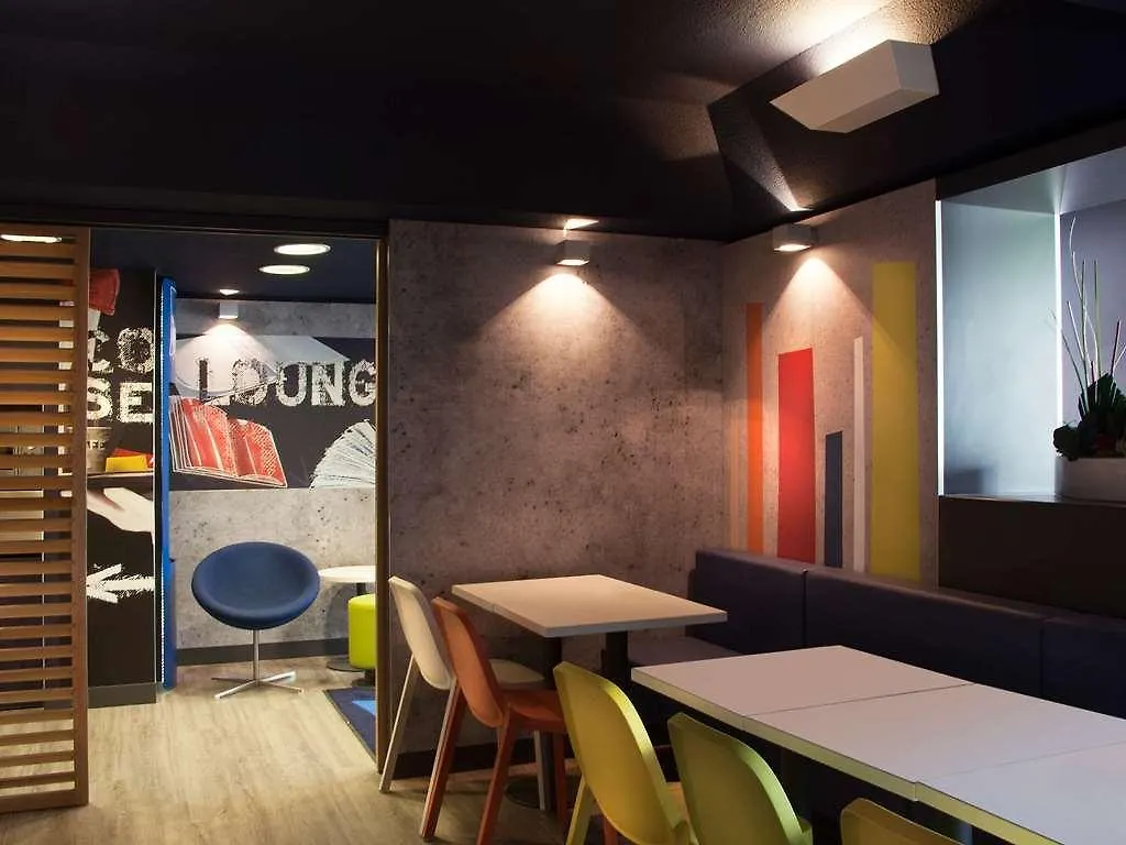 호텔 Ibis Budget Antibes Sophia Antipolis 발로리스 프랑스